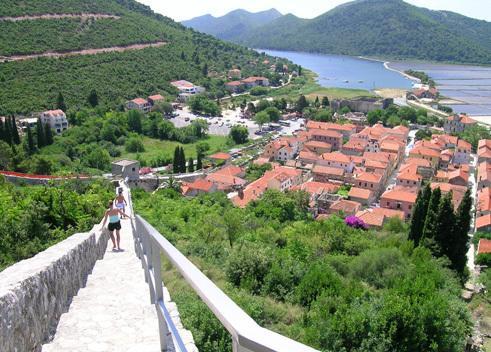 Holiday Home Villa Pindo Стон Екстериор снимка