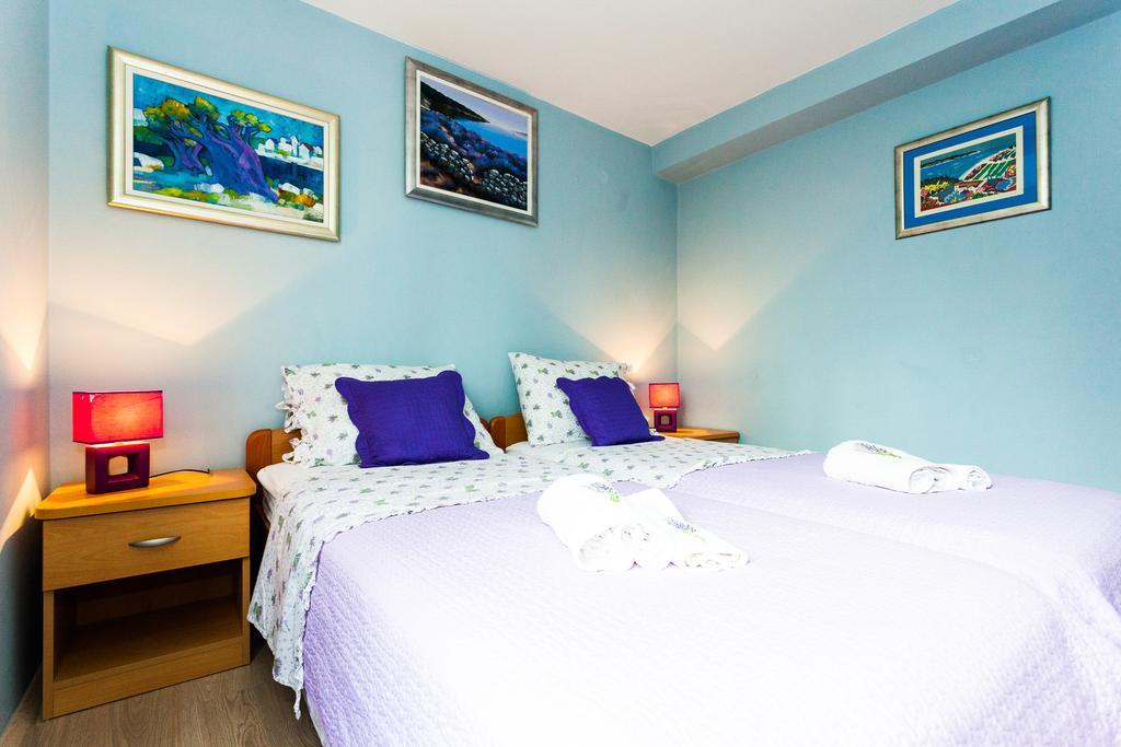 Holiday Home Villa Pindo Стон Екстериор снимка